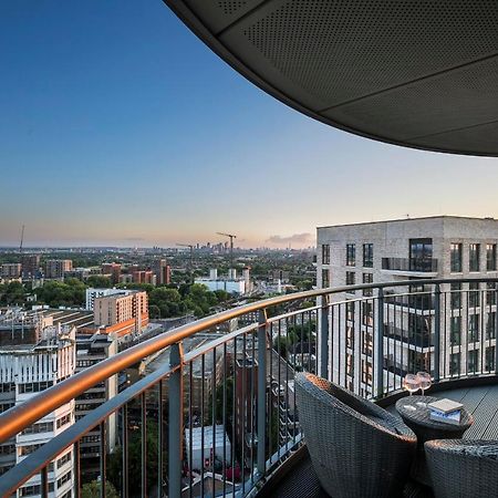 Amazing London City Skyline View & Transport Links 巴尔金 外观 照片